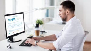 Read more about the article 4 Ways to Demonstrate & Calculate Training ROI