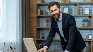 Read more about the article Learn How to Use Articulate Storyline for Your Software Training