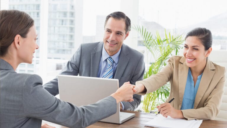 Read more about the article Onboarding solution: 9 things to consider