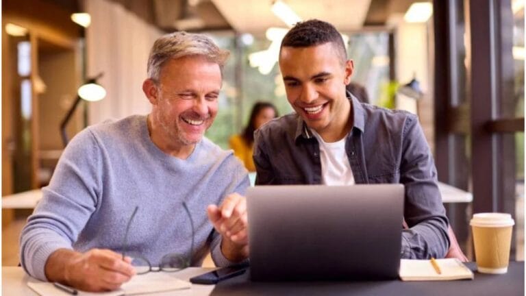 Read more about the article 7 Secrets to Choosing the Best LMS for Corporate Training