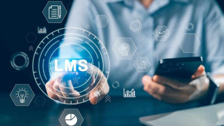 Read more about the article 7 Features Enterprises Should Look for in an All-in-One Learning Experience Platform